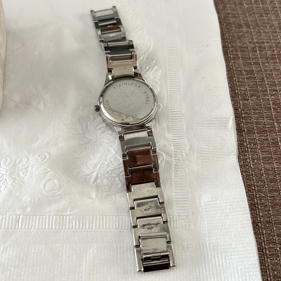 Castleton watch - Picture 3 of 5